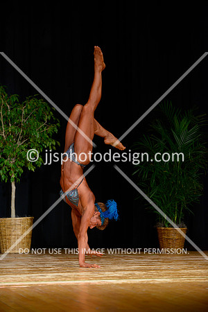 102613_Linda_M-16