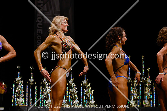 041214_Fig_Nov_Tall-176