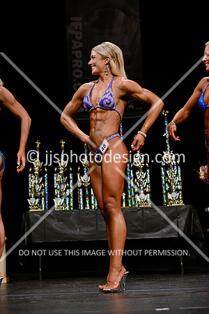 041214_Fig_Nov_Tall-194