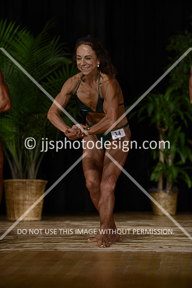 102514_Wom_Mas-101