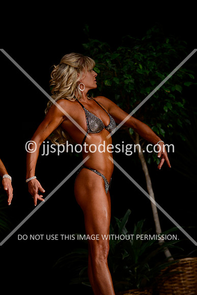 102514_Fig_Nov_Short-114