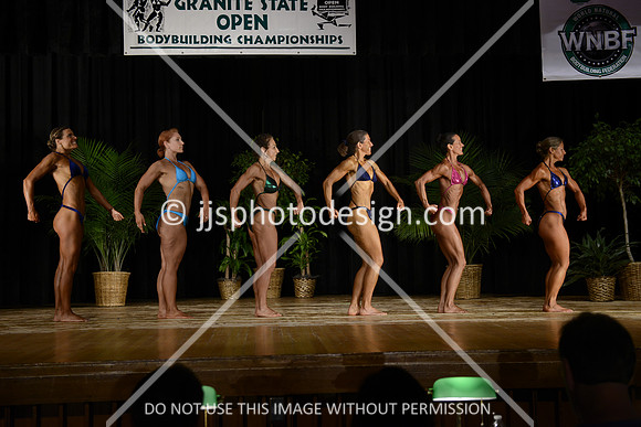 102514_Wom_Nov-6