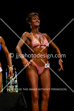 041214_Fig_Nov_Tall-65