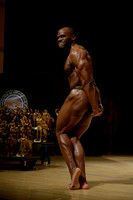 041815_Guest_Poser-5