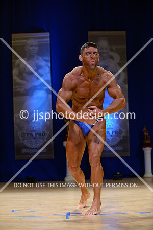 041815_Comp_15-9