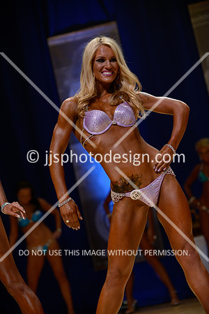 041815_Bik_Debut_C-64