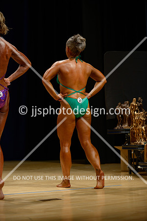 041815_Wom_Mas_40-50
