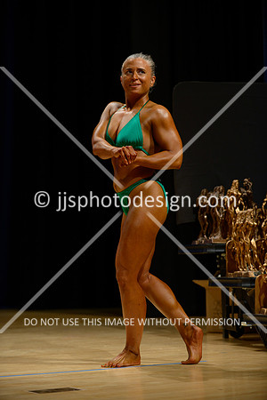 041815_Wom_Nov-23