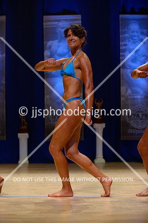 041815_Wom_Nov-25
