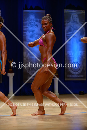 041815_Wom_Nov-26