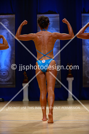 041815_Wom_Nov-30