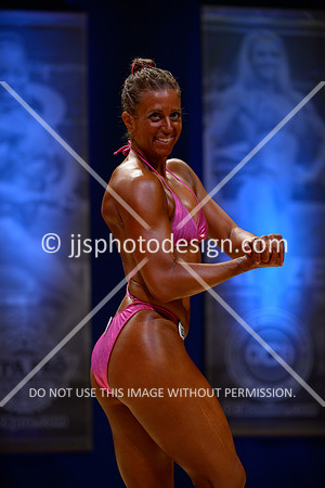 041815_Wom_Nov-41