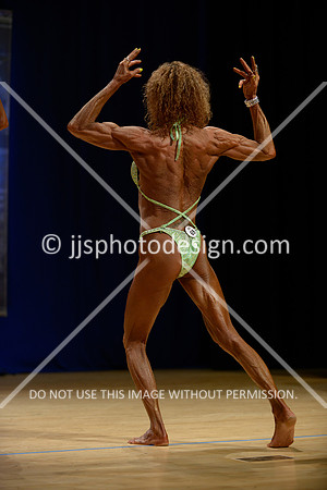 041815_Wom_Phys-28