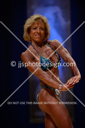 041815_Wom_Phys-29