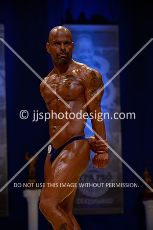 041815_Men_Nov-28