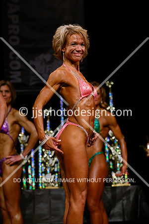 041214_Fig_Nov_Short-149