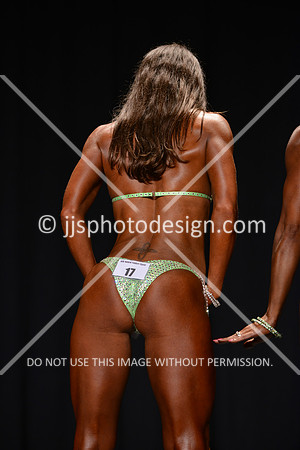 072515_Bik_Nov_B-37