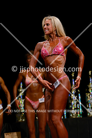 041214_Fig_Nov_Tall-77
