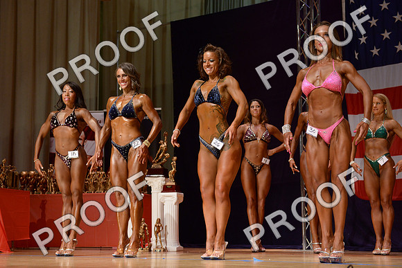 042013_Fig_Debut-4