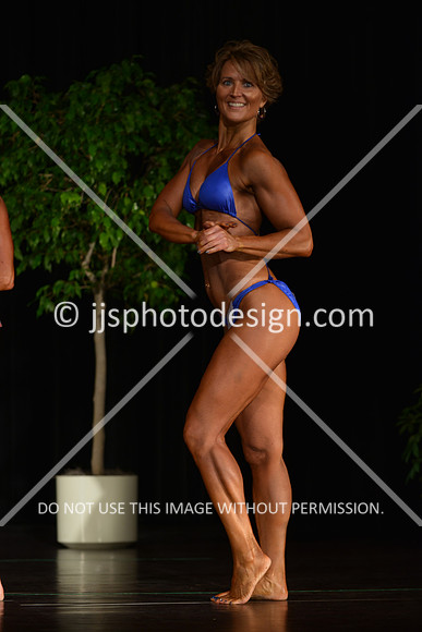103115_WomMas-020
