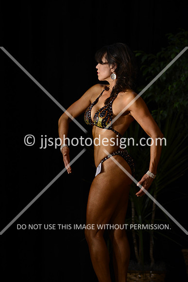 102514_Fig_Nov_Short-53