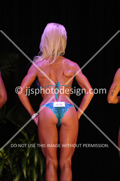 102916_BikNovShort-165
