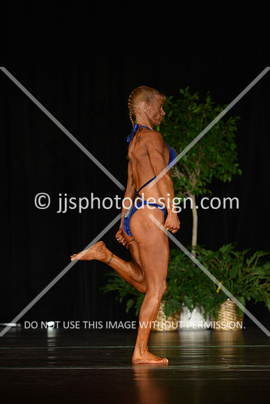 103115_Competitor37-8