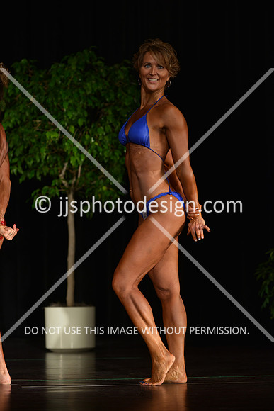 103115_WomMas-021