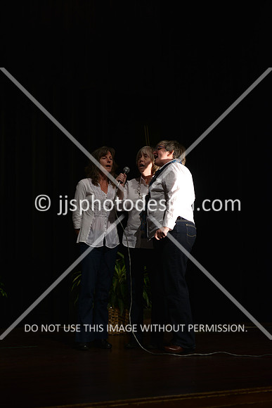 103115_NationalAnthem-5