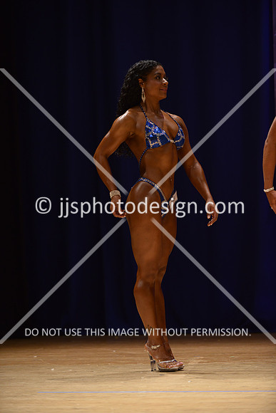 042316_Fig_Debut-052