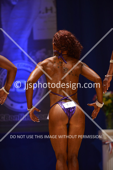 042316_Fig_Debut-077