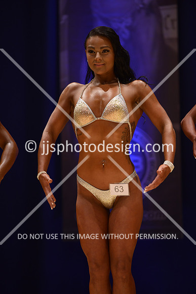 042316_Fig_Debut-066