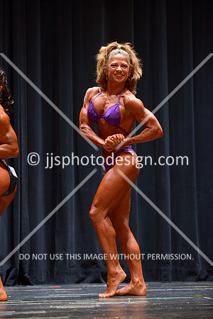092813_Wom_Nov-26