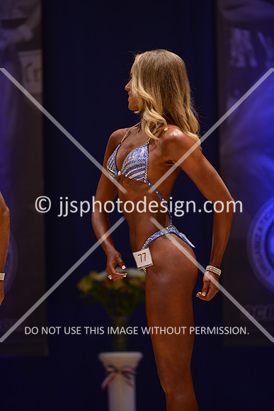 042316_Fig_Debut-073