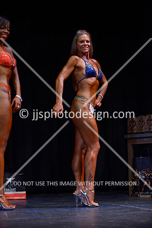 091413_Fig_Debut-77