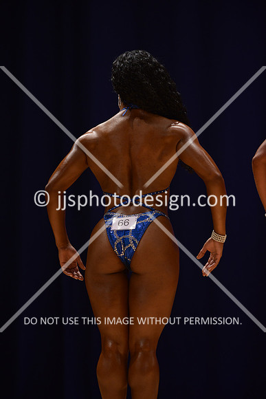042316_Fig_Debut-089
