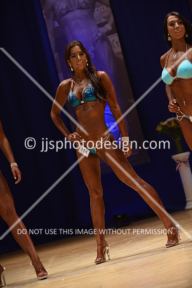 042316_Bik_Nov_B-071