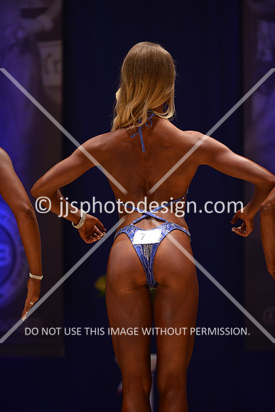 042316_Fig_Debut-080