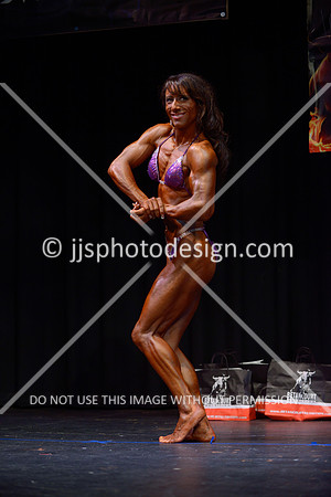 091413_Wom_Nov-10