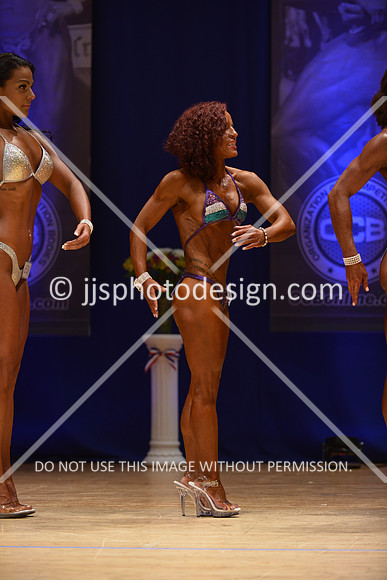 042316_Fig_Debut-054