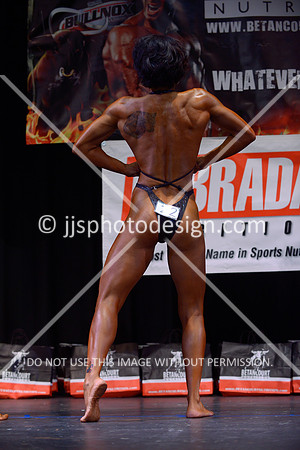 091413_Wom_Nov-17