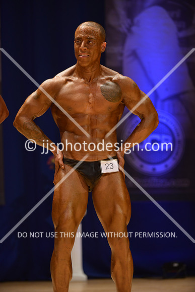 042316_Men_Open_Short-076