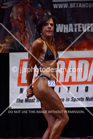 091413_Wom_Nov-20