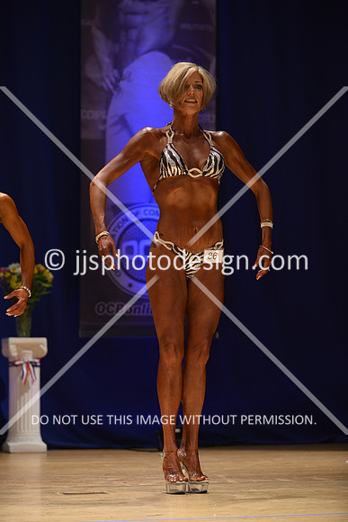 042316_Fig_Debut-064
