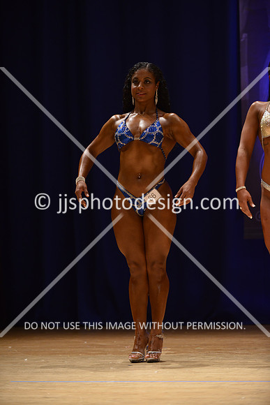 042316_Fig_Debut-058