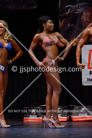 091413_Fig_Debut-73