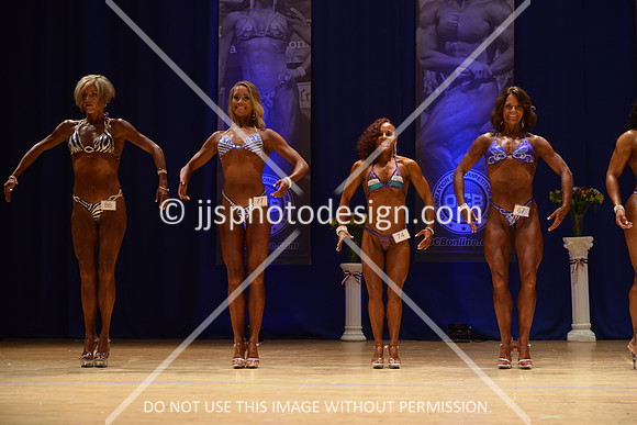 042316_Fig_Debut-007