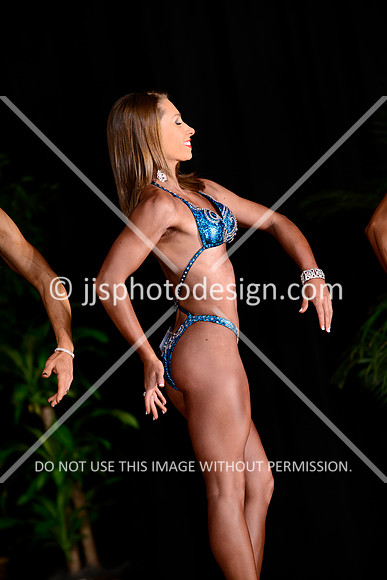 102514_Fig_Nov_Short-111