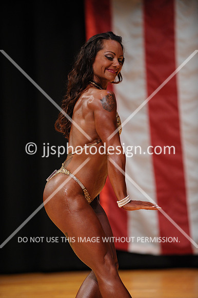 042217_Wom_Phys_Nov-34