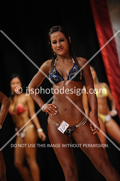 042217_Bik_Nov_A-204
